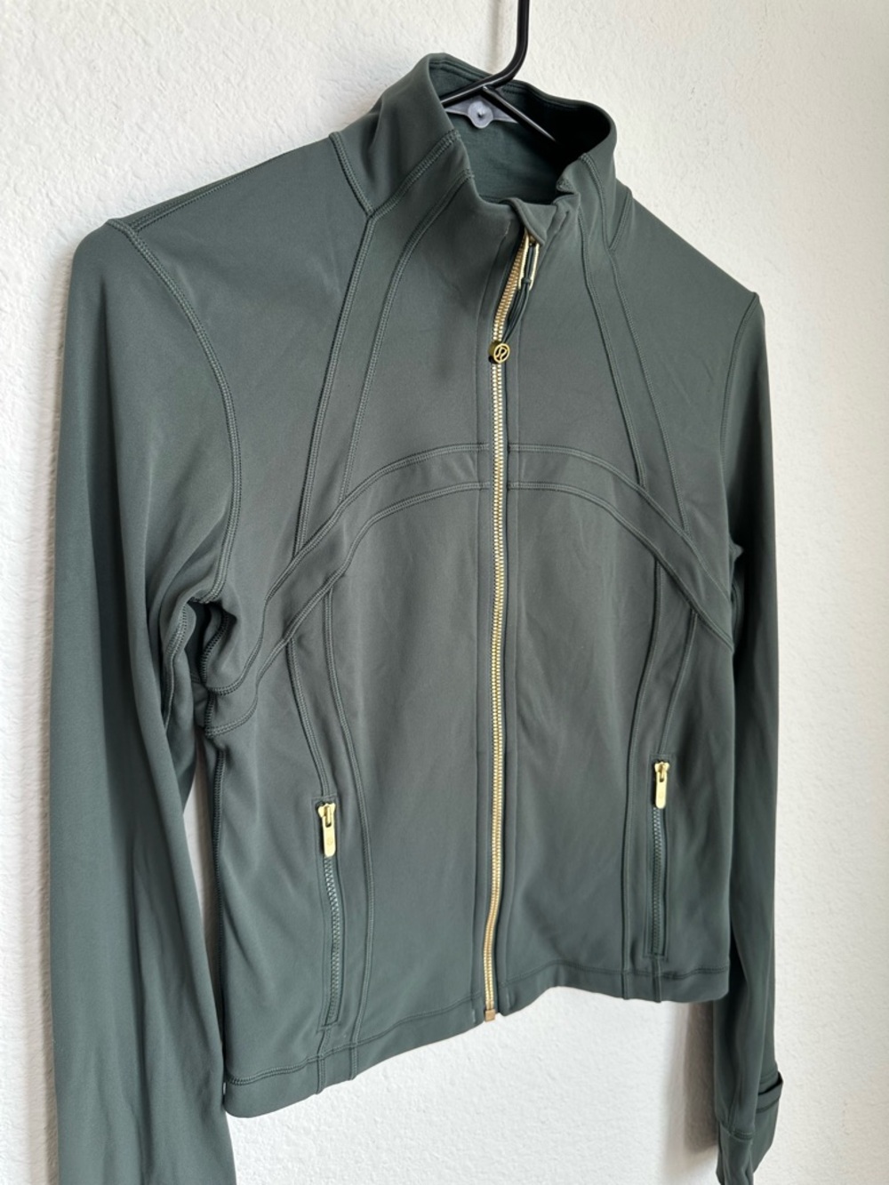 Lululemon Define Cropped Jacket *Nulu Dark Forest / Gold Size 8 NWOT - Picture 7 of 14